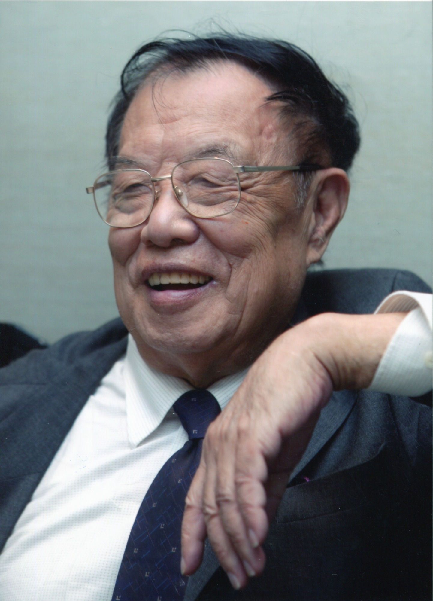 跟2003年文訊專訪陳之藩有關的相片，第1張